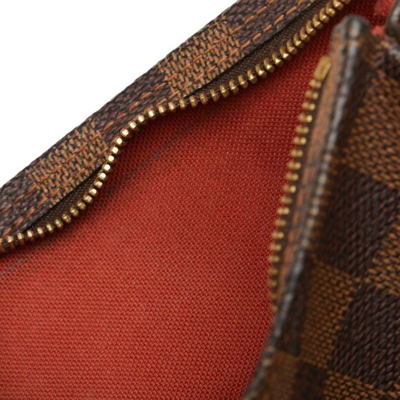 Louis Vuitton Damier Makeup Shoulder Bag - Picture 5 of 6